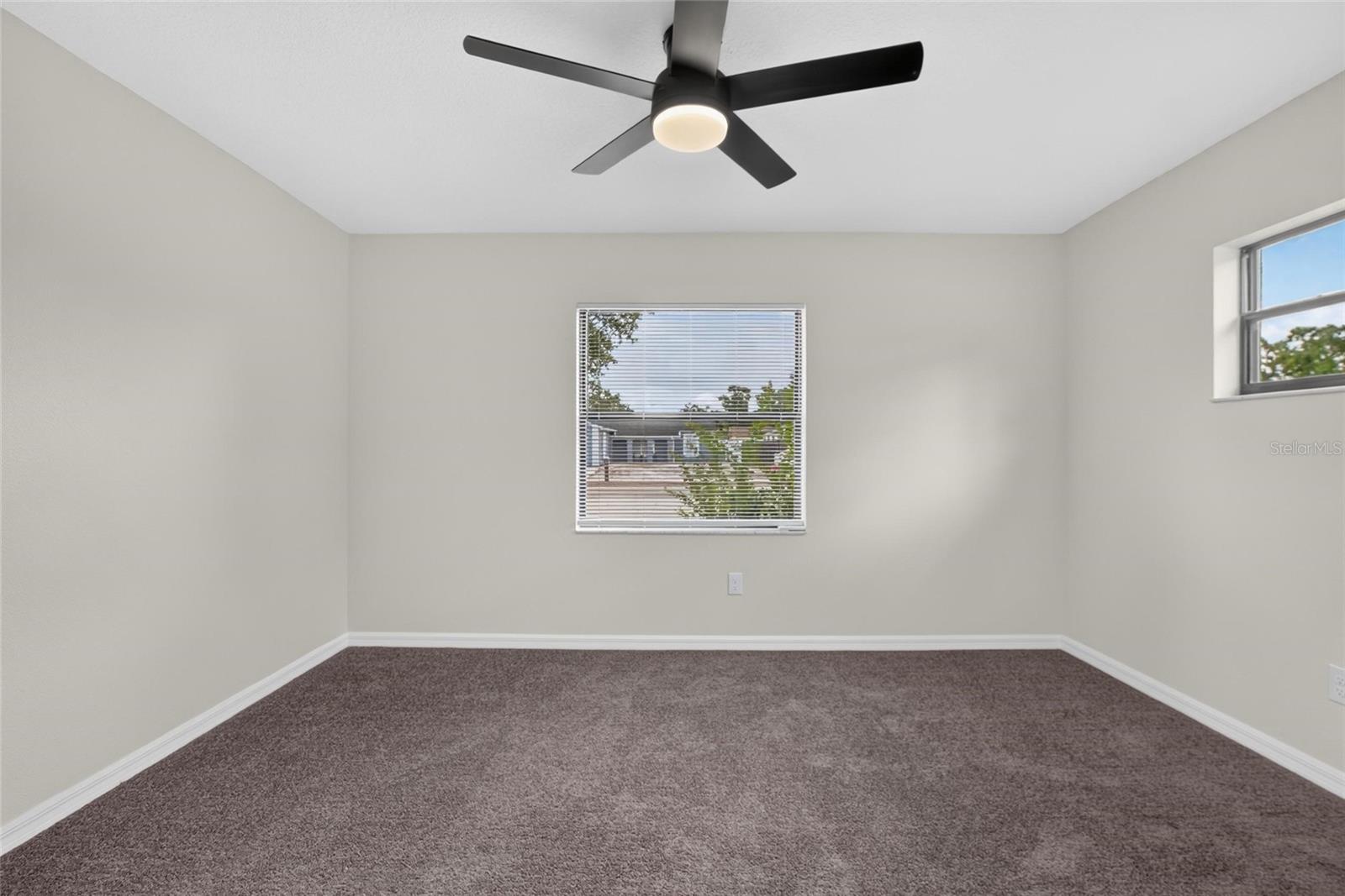 1006 Saxon Ct Property Photo 35