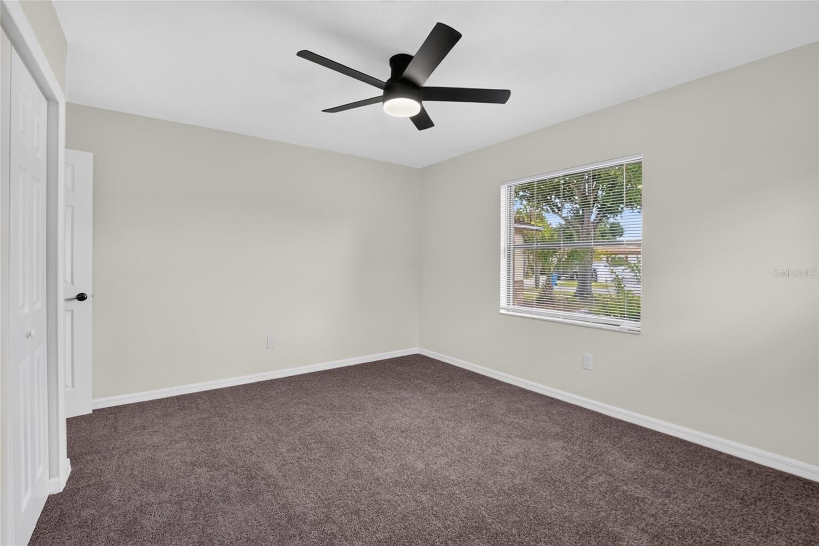 1006 Saxon Ct Property Photo 37