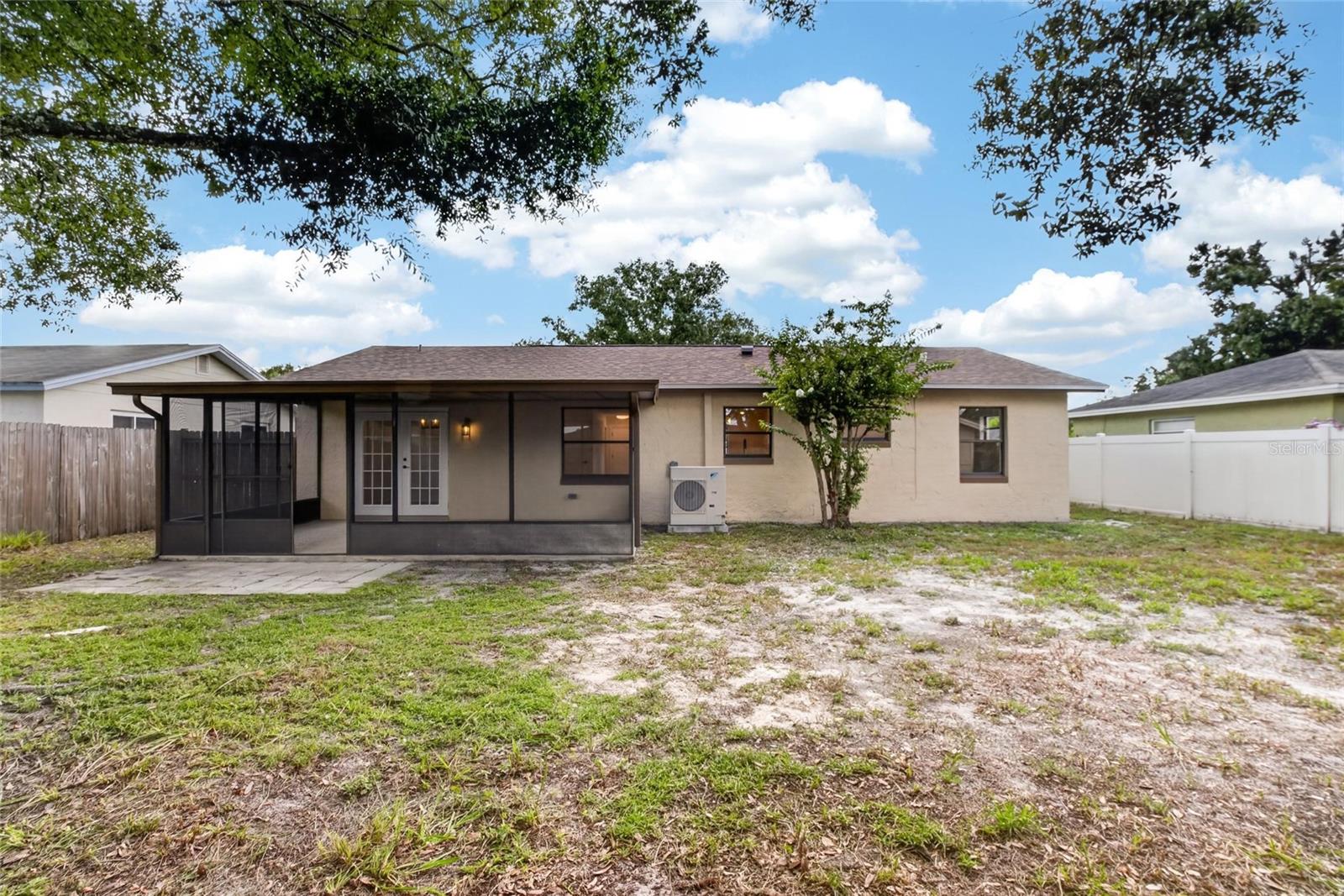 1006 Saxon Ct Property Photo 49