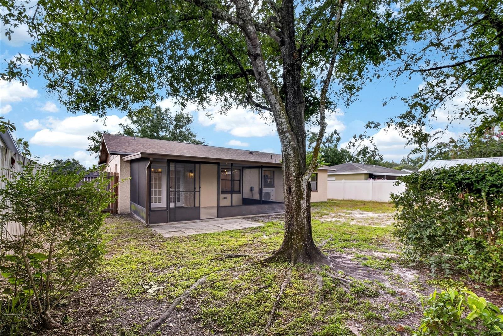 1006 Saxon Ct Property Photo 51