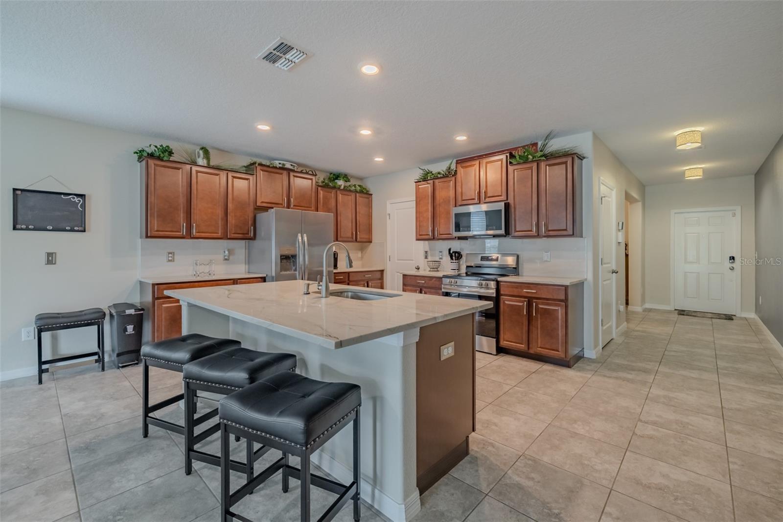 16712 Myrtle Sand Dr Property Photo 8