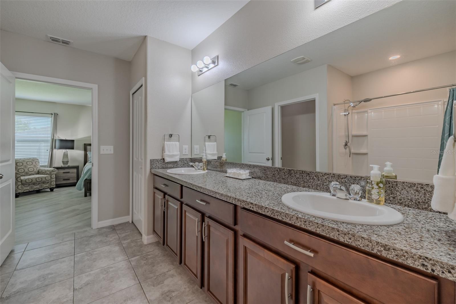 16712 Myrtle Sand Dr Property Photo 28
