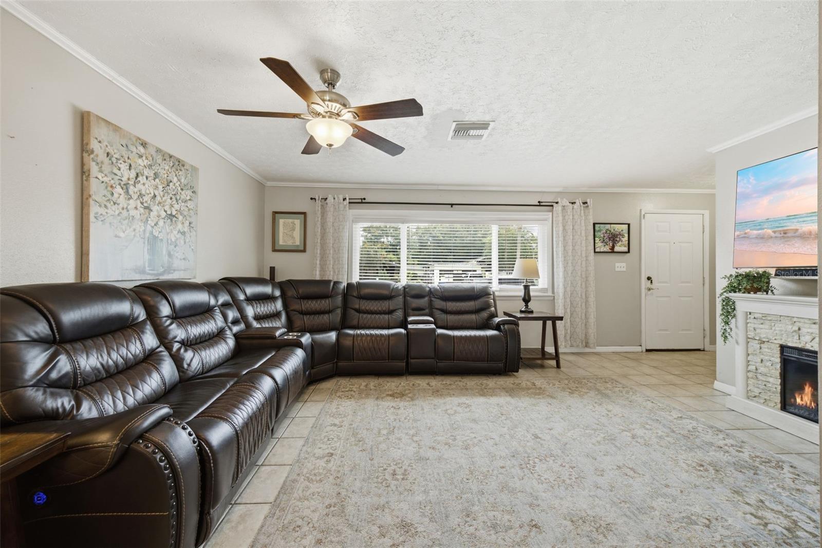 4745 Tampa Downs Blvd Property Photo 5