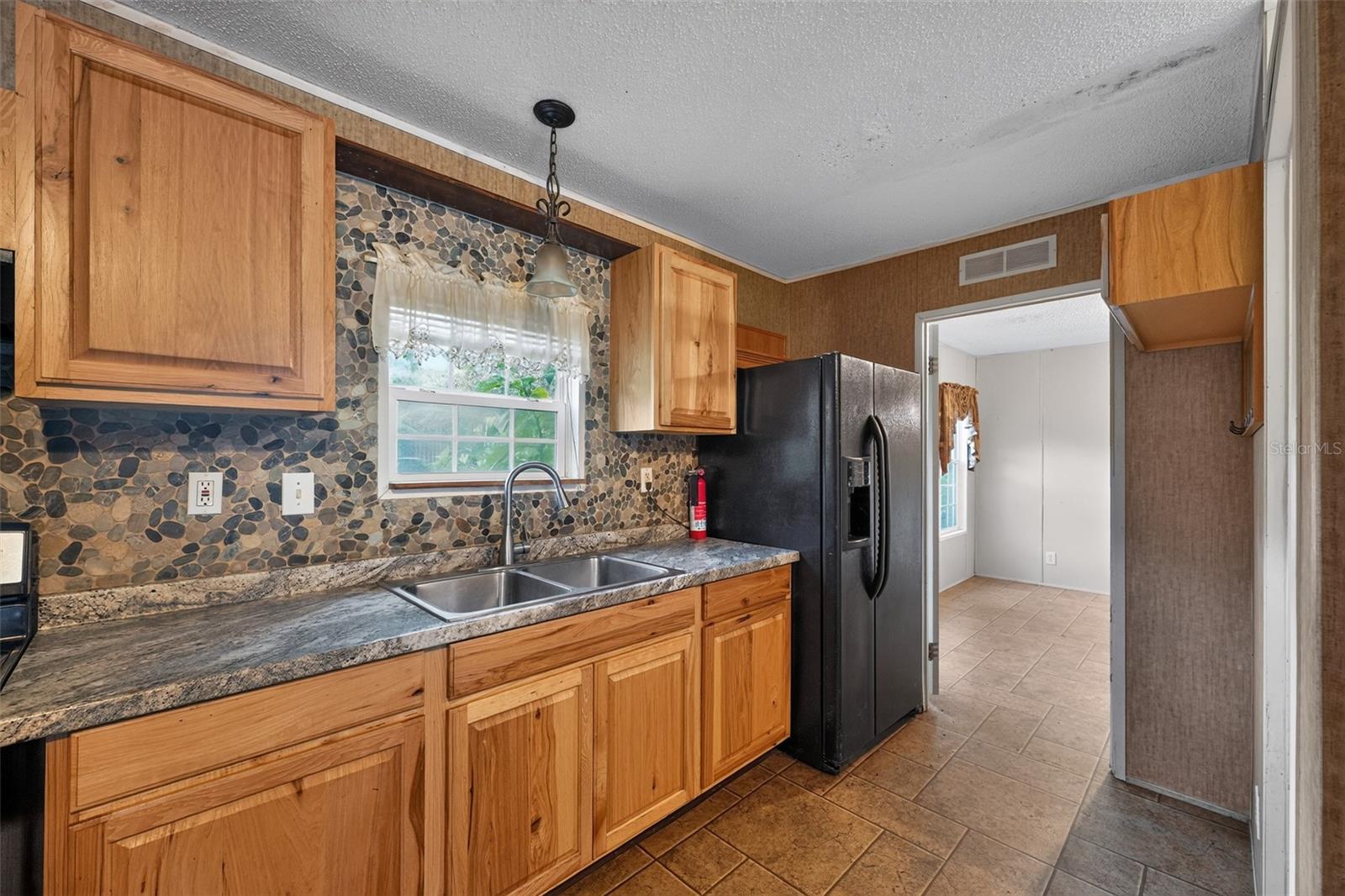4389 288th Ter Property Photo 13