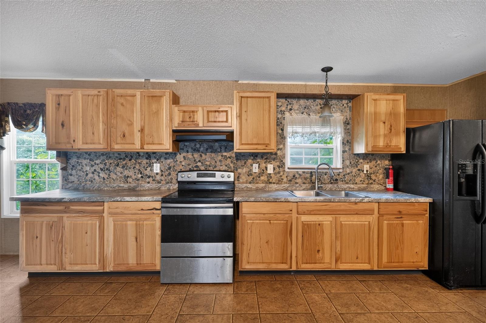 4389 288th Ter Property Photo 14