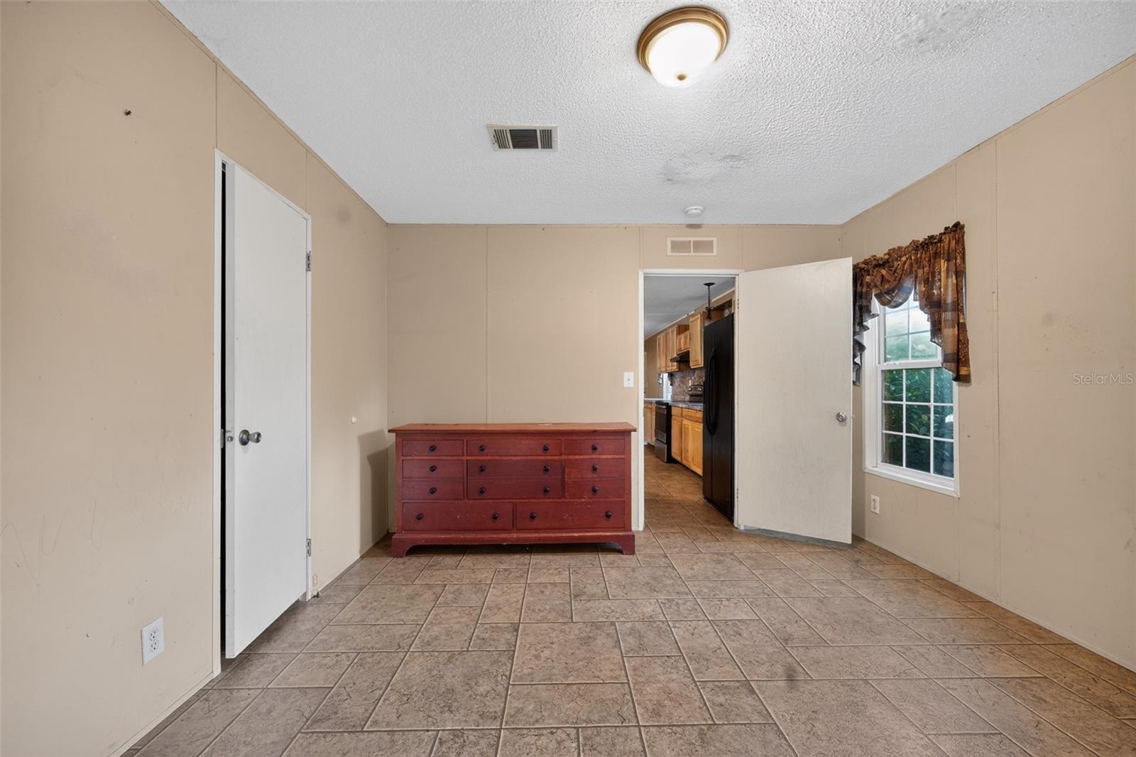 4389 288th Ter Property Photo 17