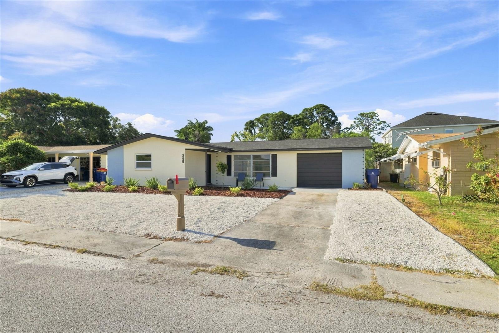 3128 Harvardston Loop Property Photo 3