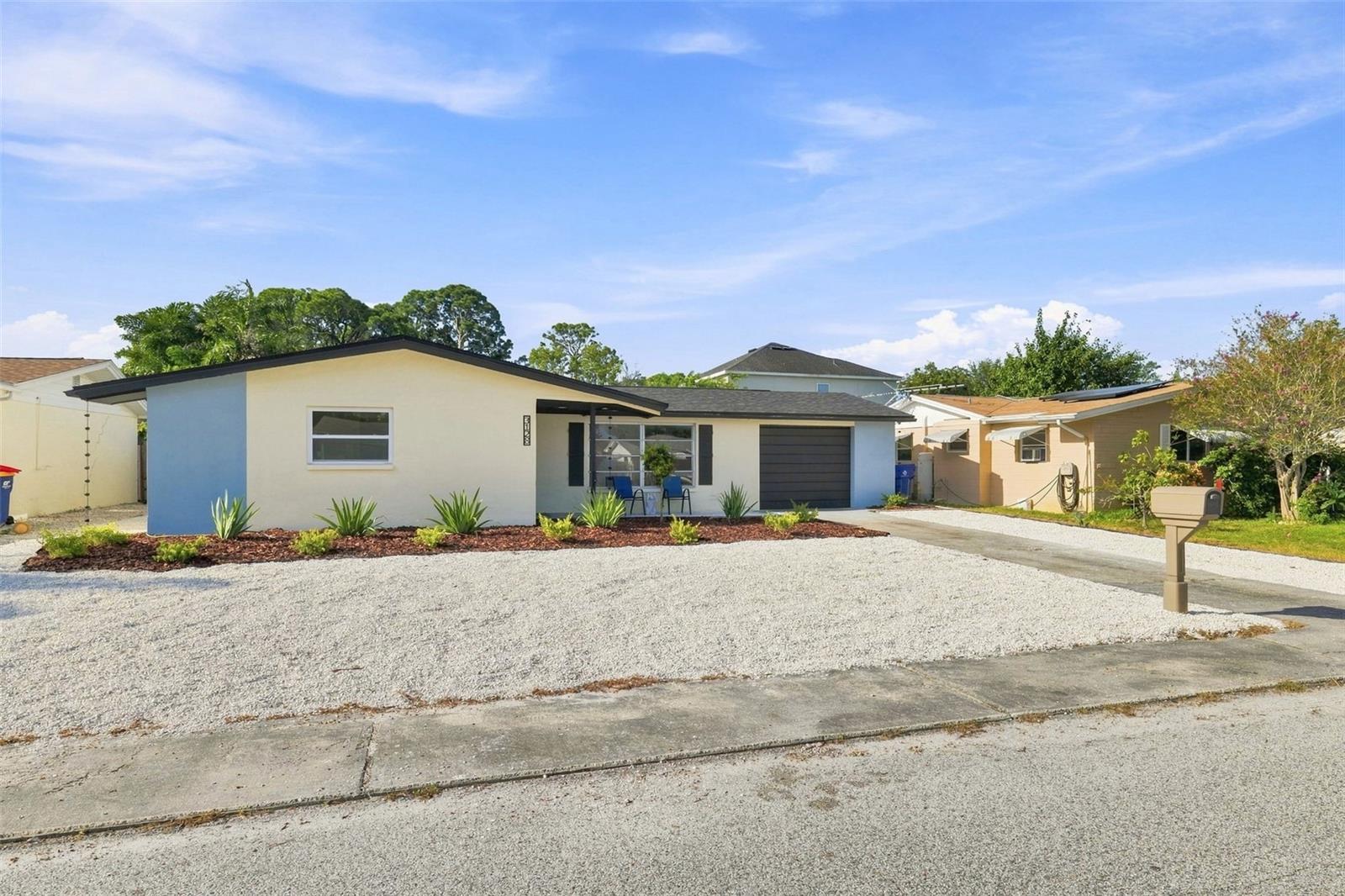 3128 Harvardston Loop Property Photo 4