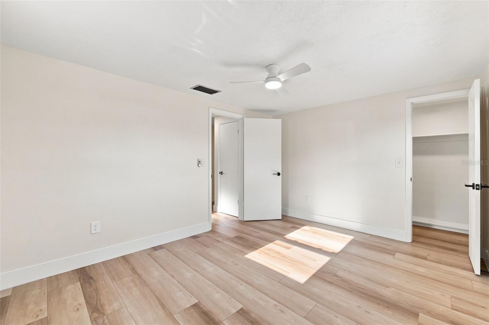 3128 Harvardston Loop Property Photo 29