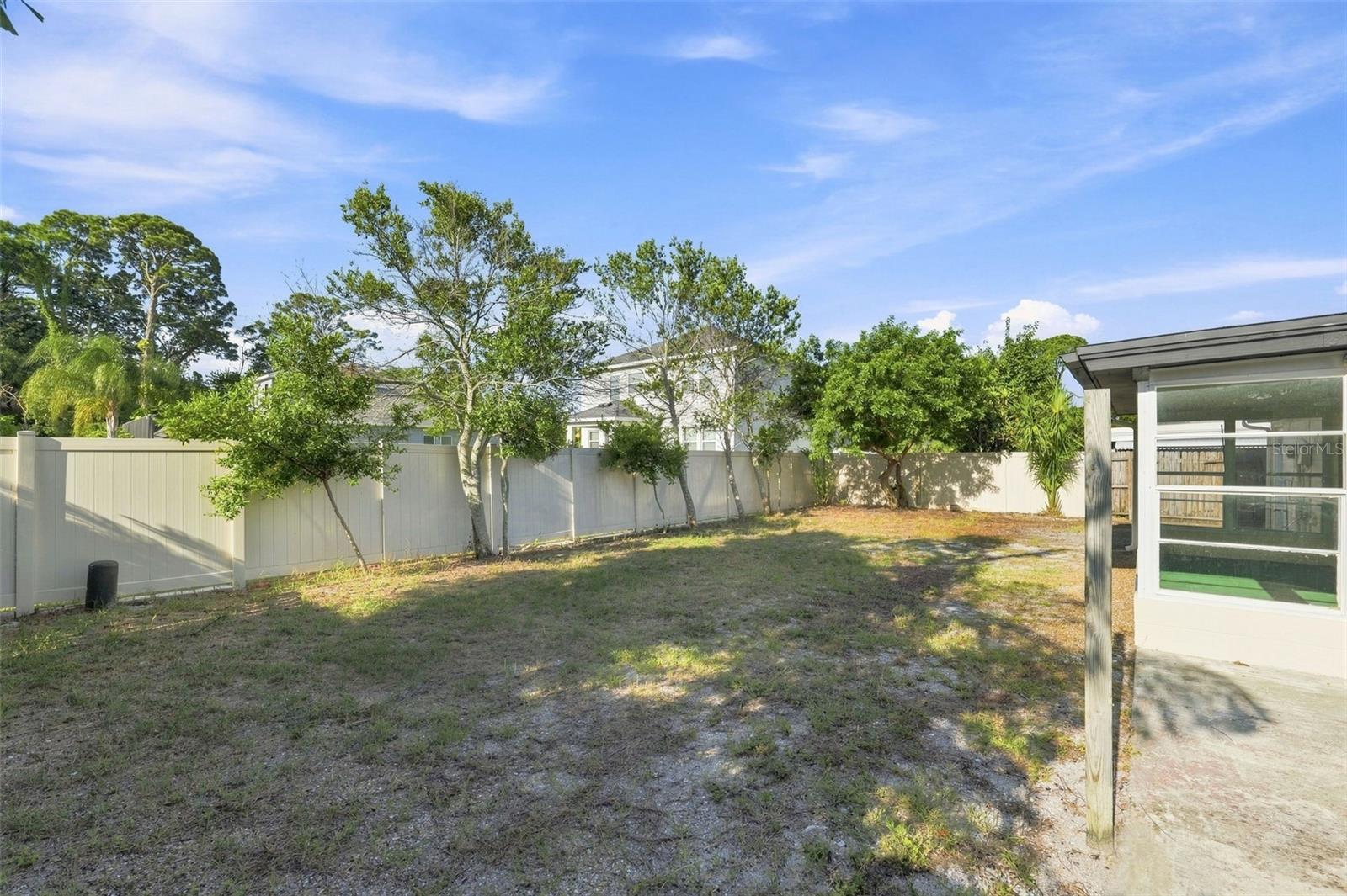 3128 Harvardston Loop Property Photo 36