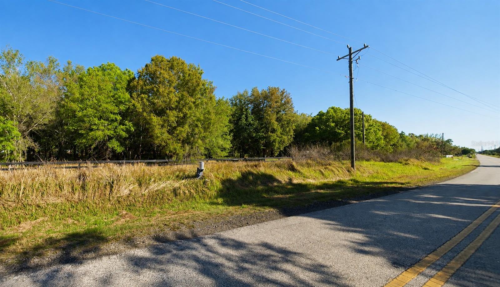 4952 Wauchula Rd Property Photo 1