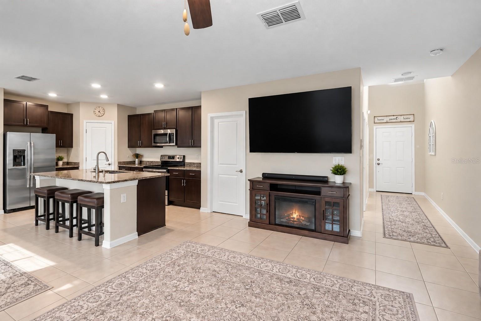 3166 Oyster Cove St Property Photo 7
