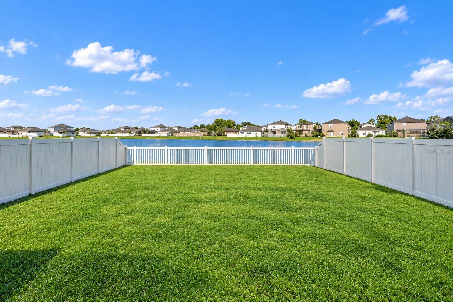 3166 Oyster Cove St Property Photo 17