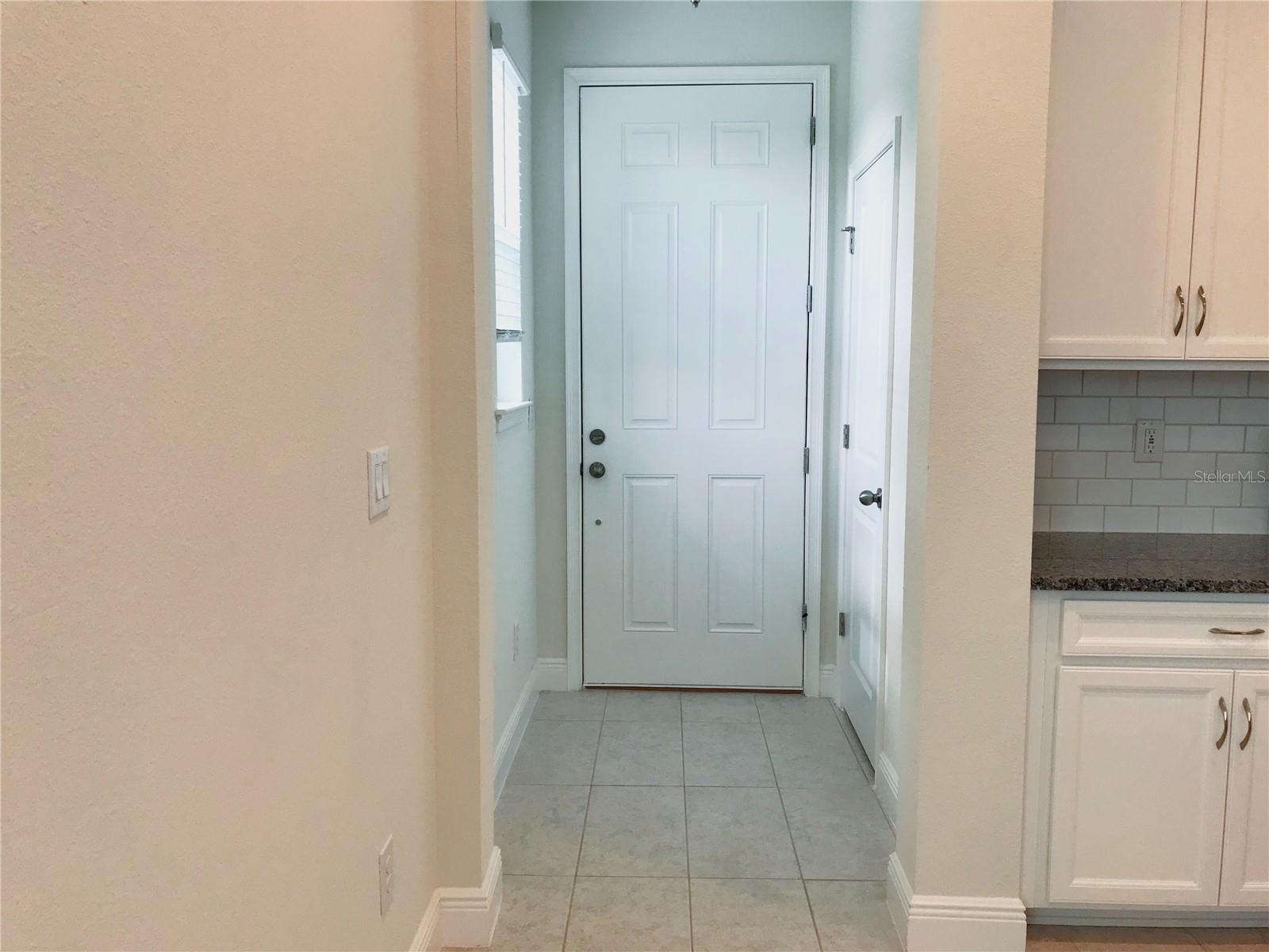 5518 Viola Lee Way Property Photo 2