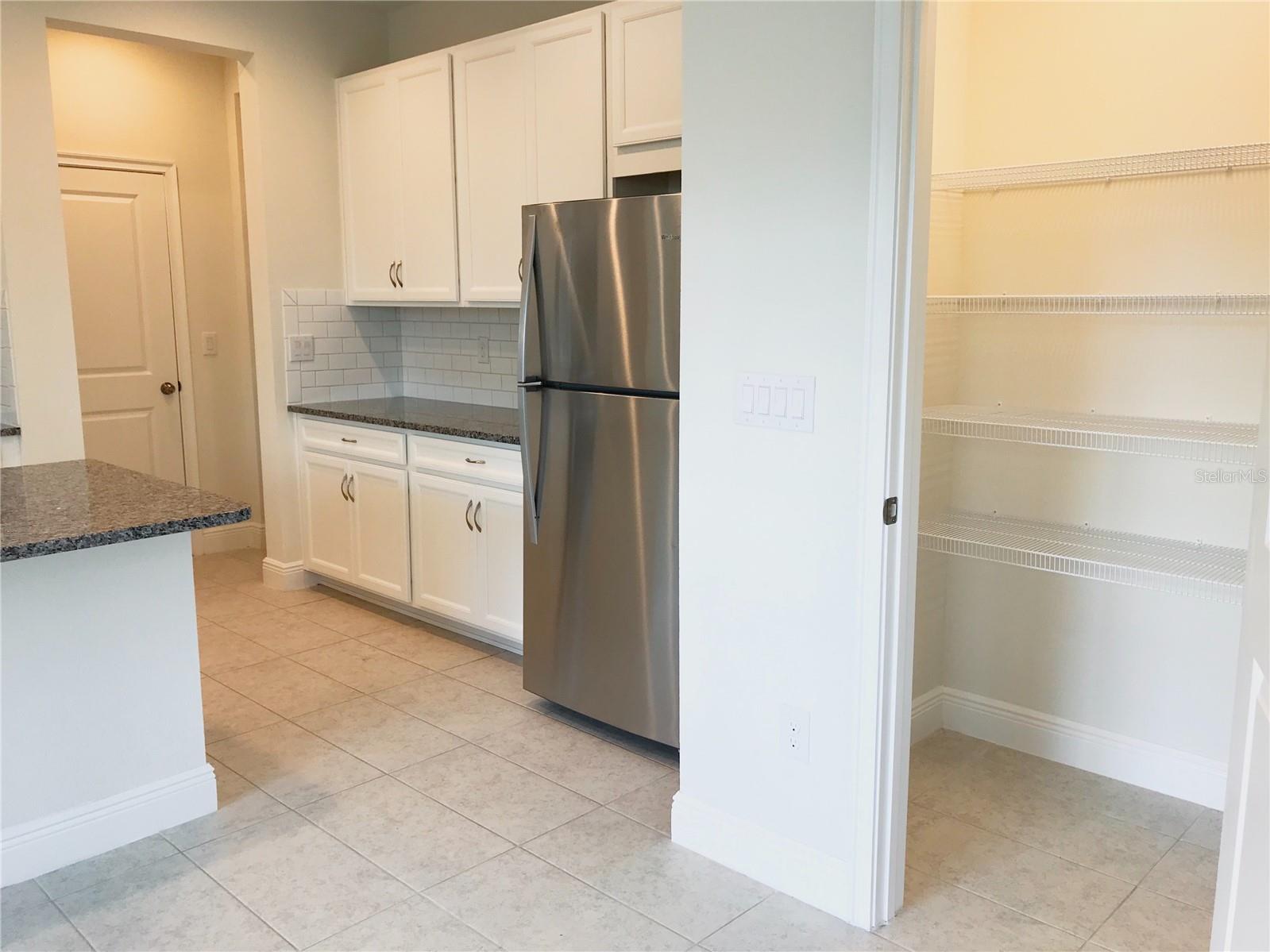5518 Viola Lee Way Property Photo 5