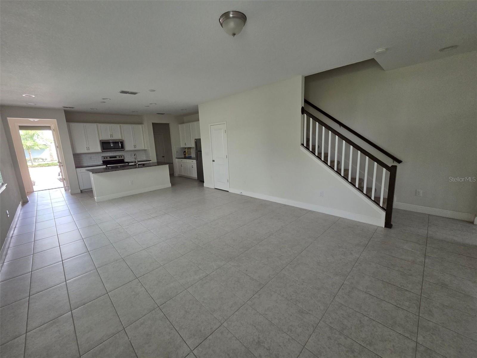 5518 Viola Lee Way Property Photo 9