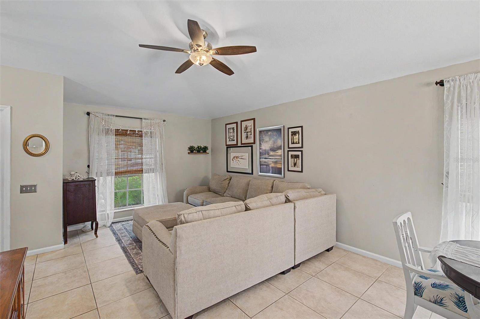 2022 Samantha Ln Property Photo 9
