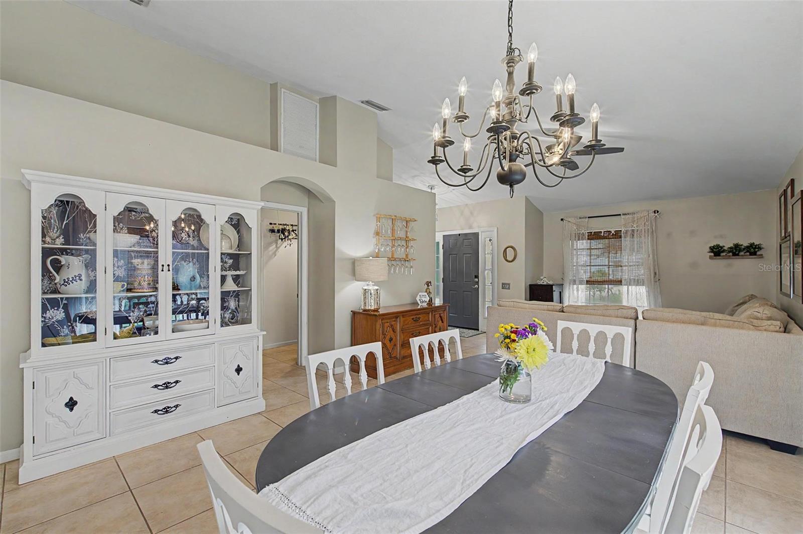 2022 Samantha Ln Property Photo 14