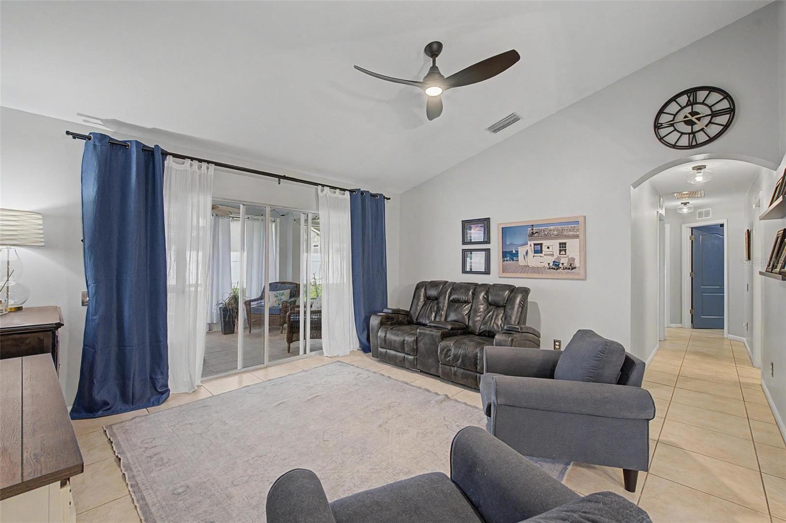 2022 Samantha Ln Property Photo 27