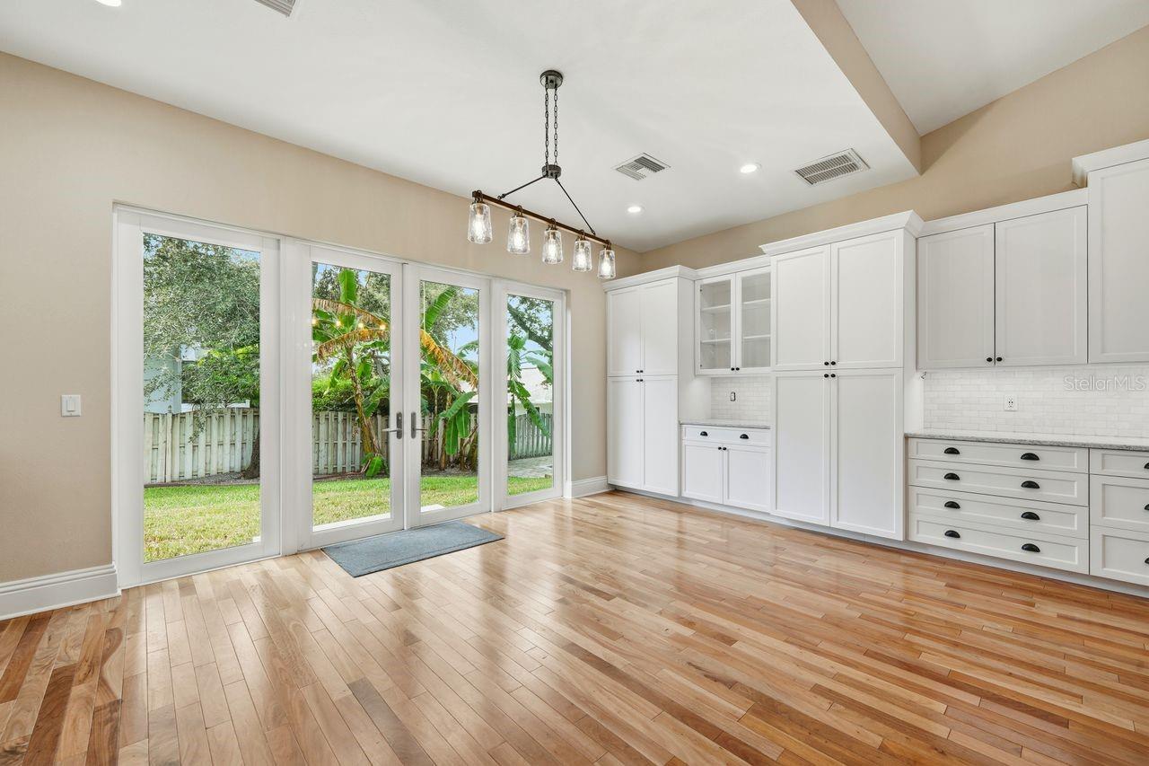 700 Westfield Ct Property Photo 26