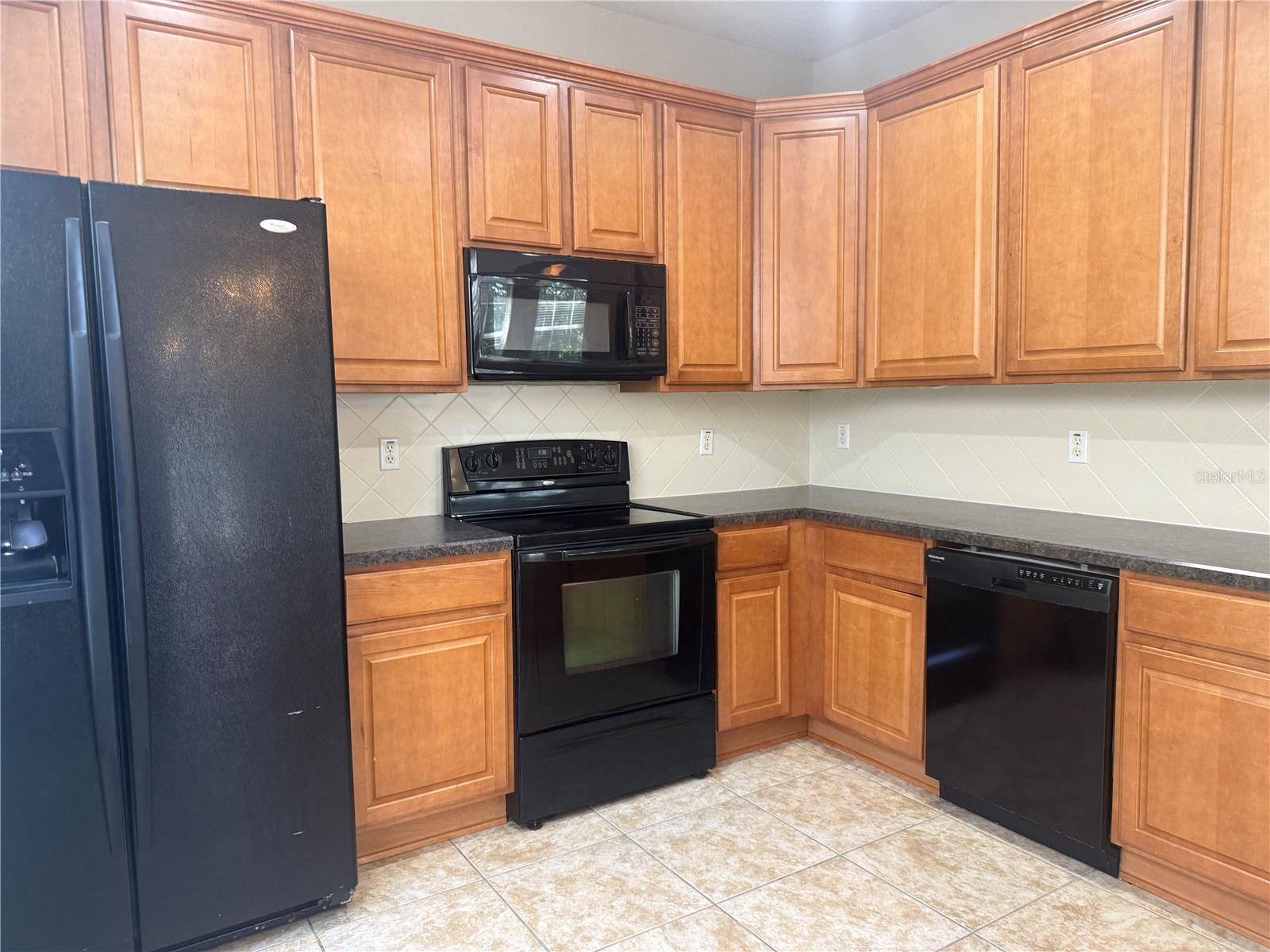 6730 Eagle Feather Dr Property Photo 20