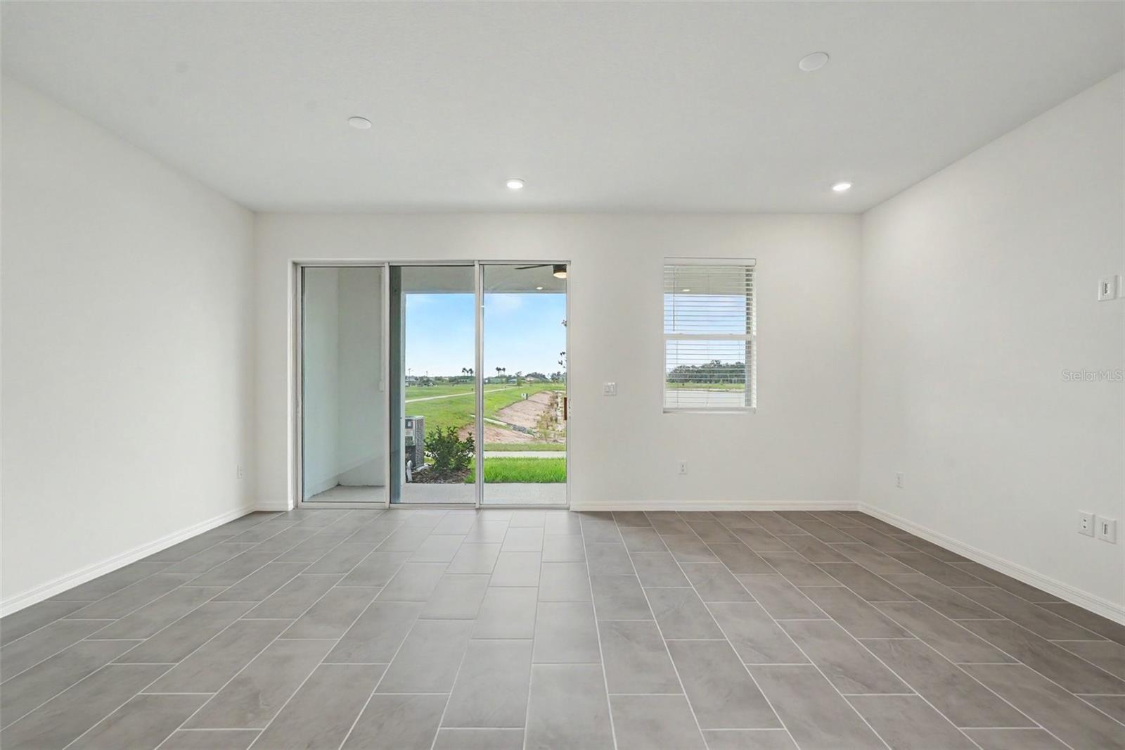 31799 Kestrel Calling Dr Property Photo 11