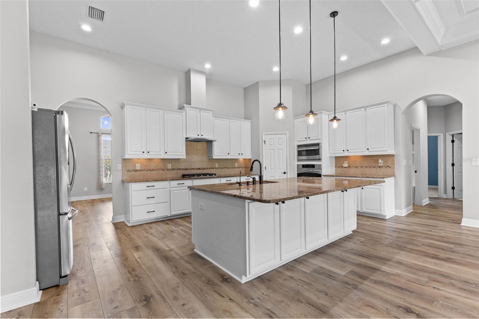 27816 Cobalt Ln Property Photo 16