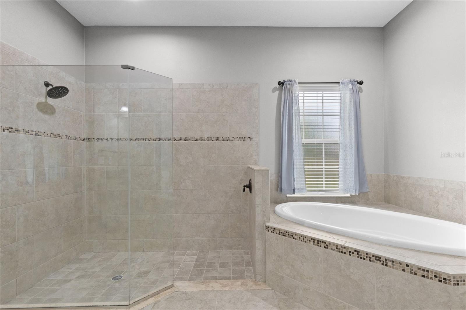 27816 Cobalt Ln Property Photo 26