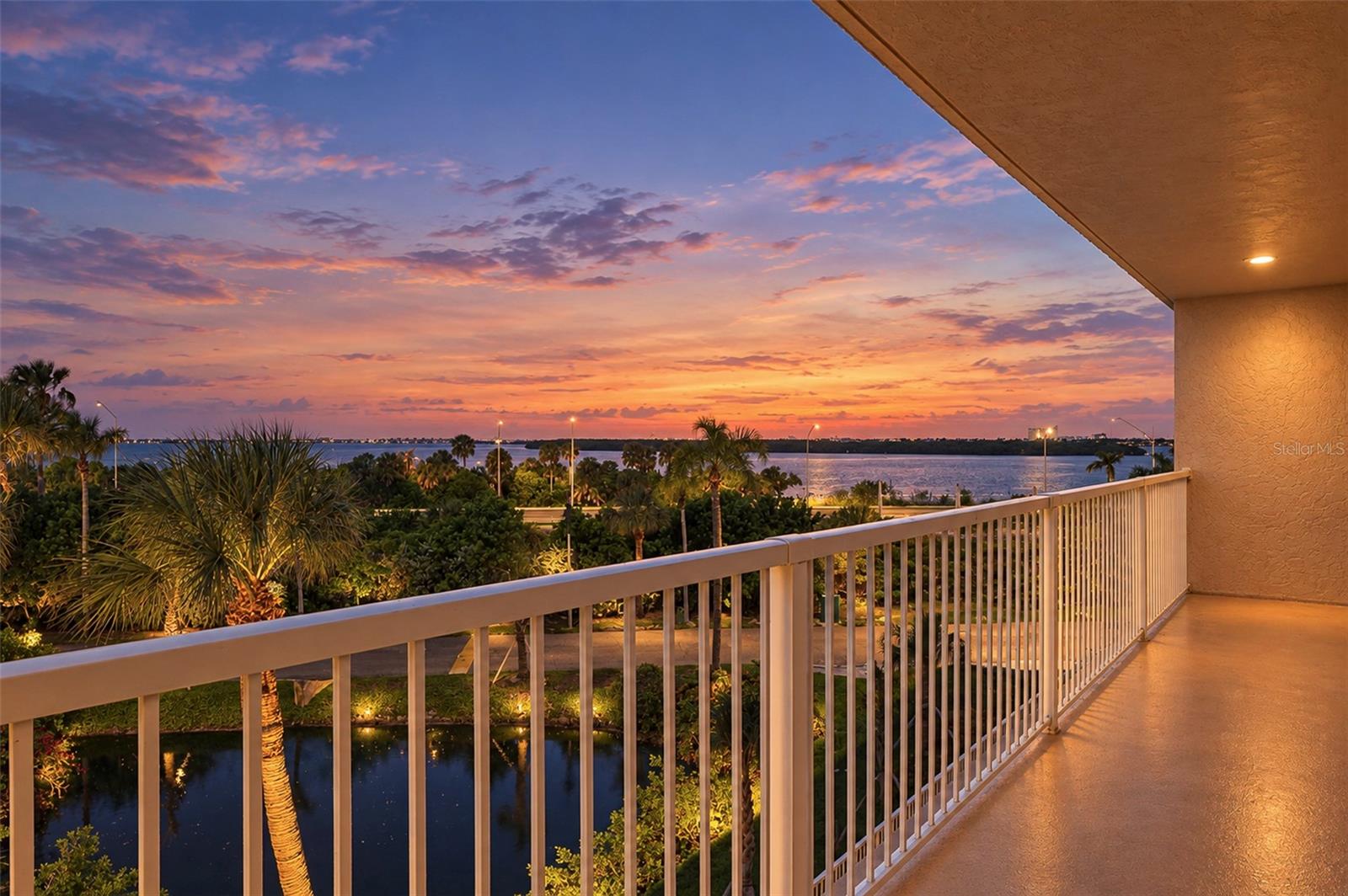 7430 Sunshine Skyway Ln S #405 Property Photo 19