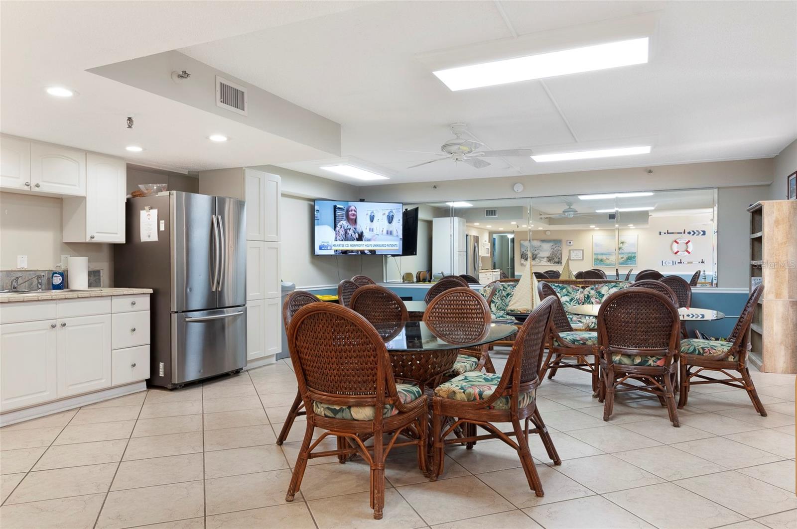 7430 Sunshine Skyway Ln S #405 Property Photo 36