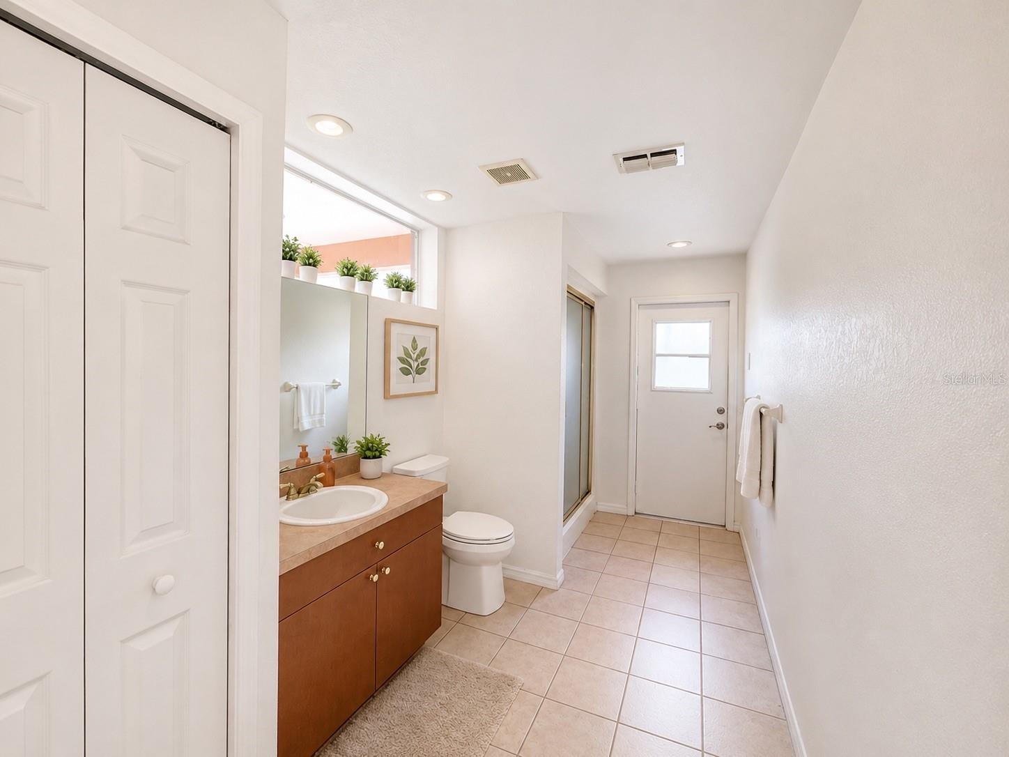 25406 Ladyhawk Ln Property Photo 43