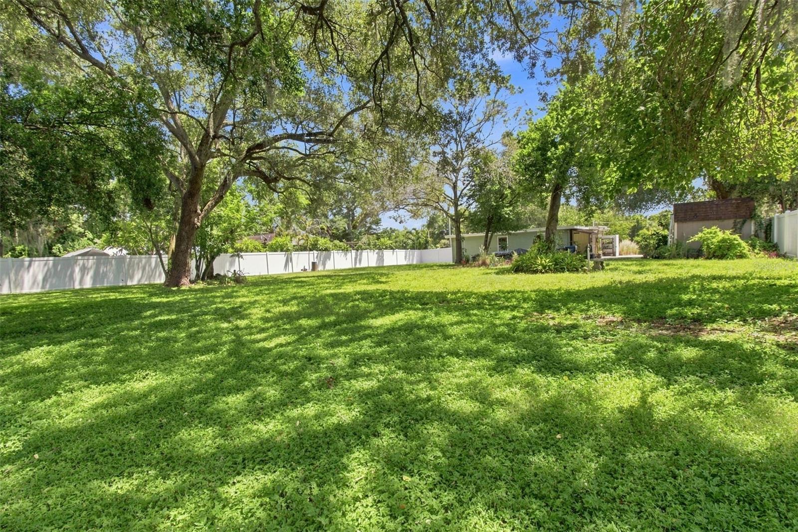 3426 Riverview Dr Property Photo 38