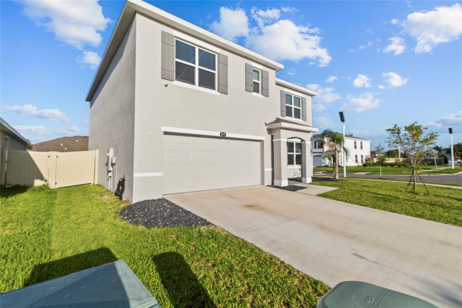 8210 Dolphin Bluff Blvd Property Photo 3
