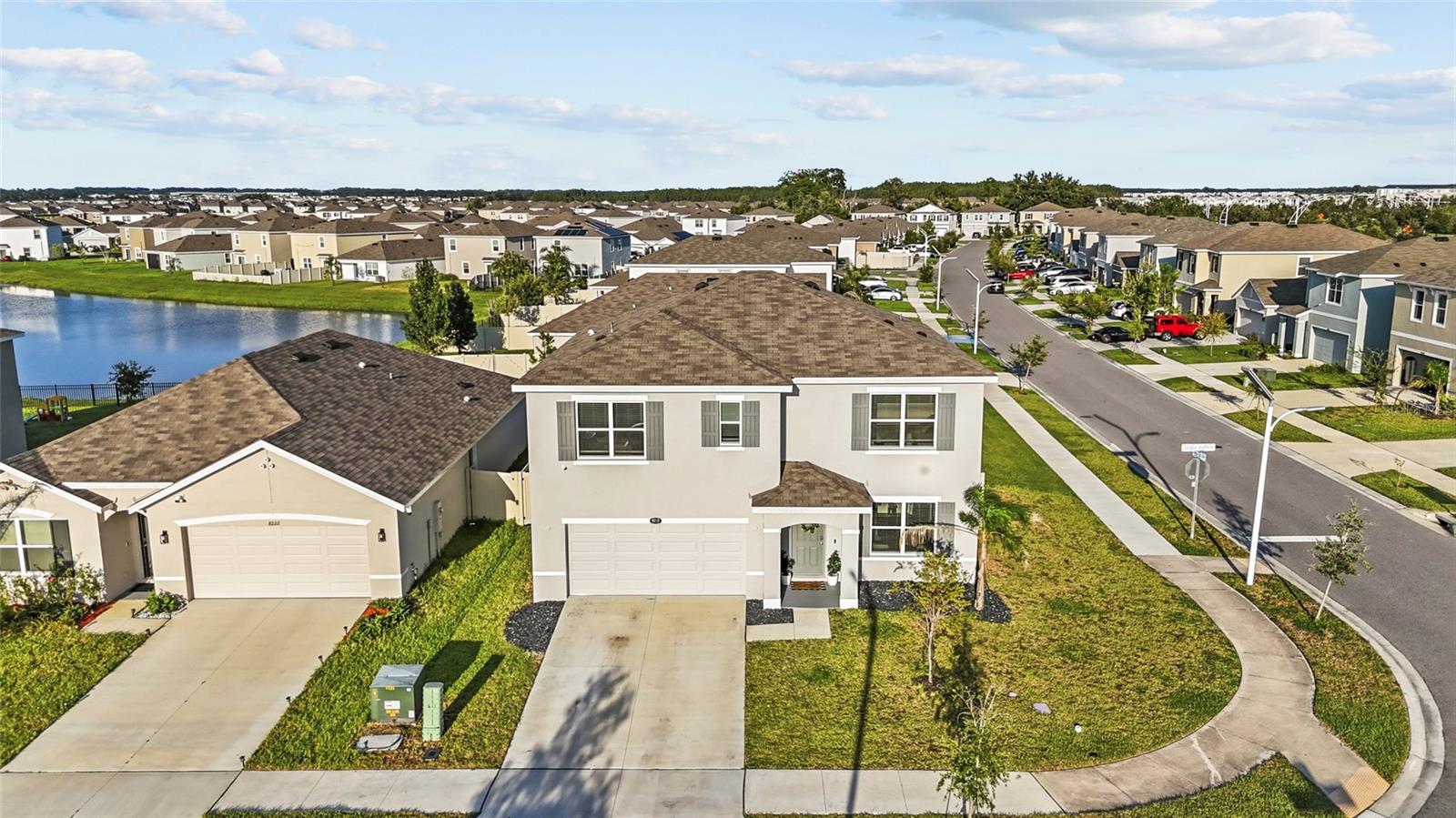 8210 Dolphin Bluff Blvd Property Photo 4