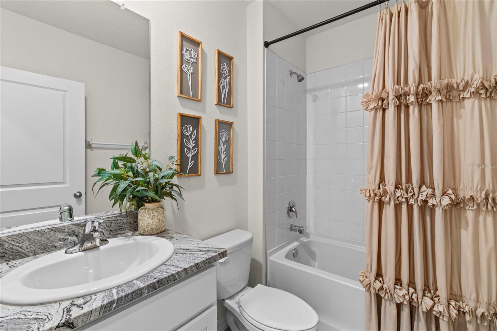 8210 Dolphin Bluff Blvd Property Photo 15