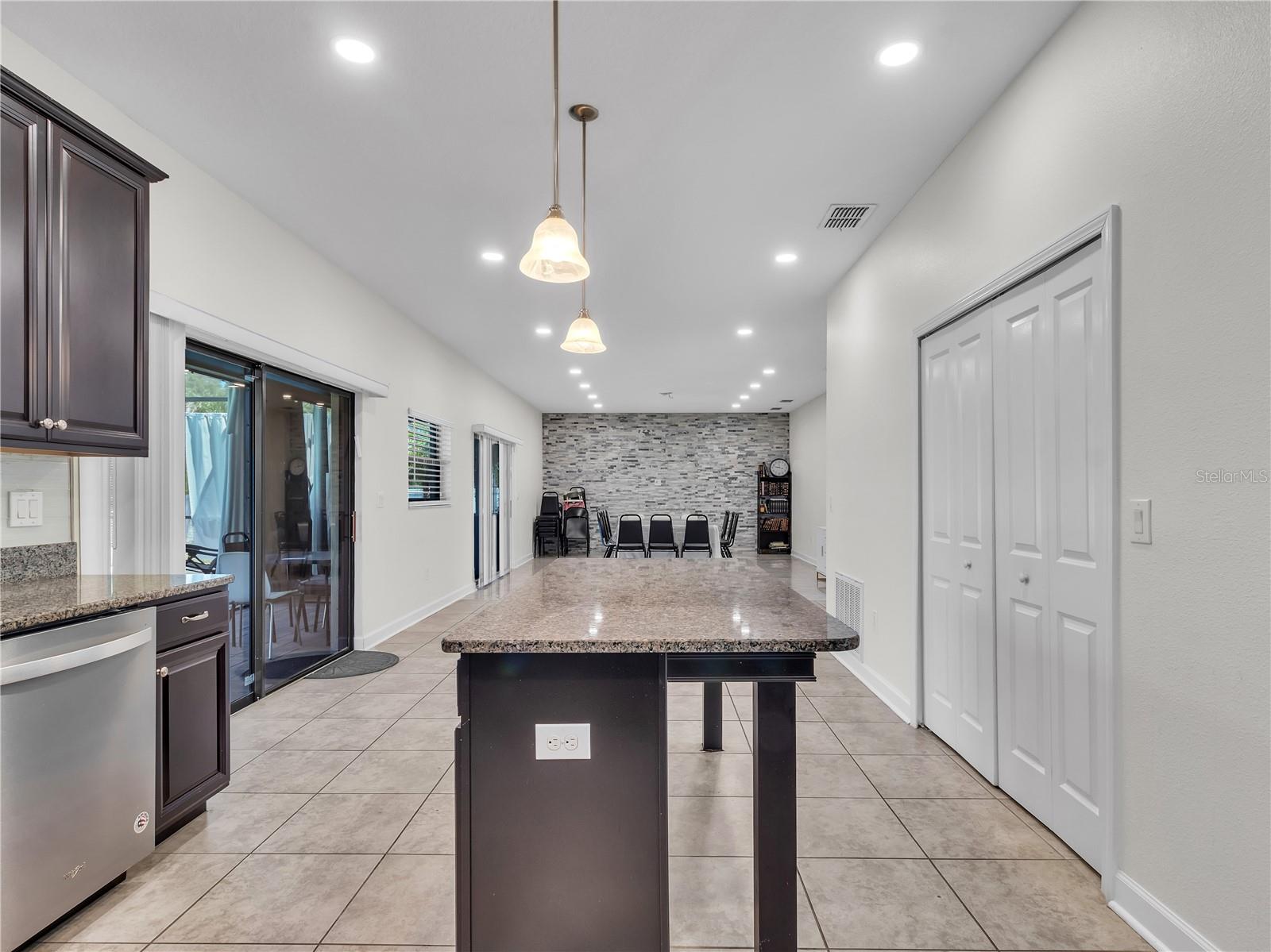 5063 Ivory Stone Dr Property Photo 16