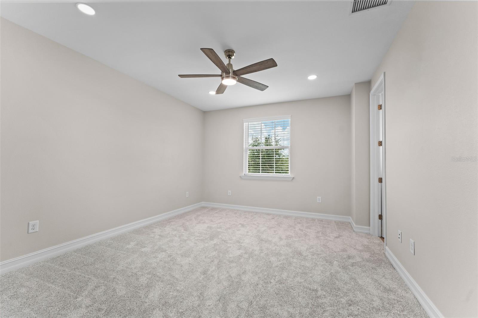 17901 Howsmoor Pl Property Photo 43