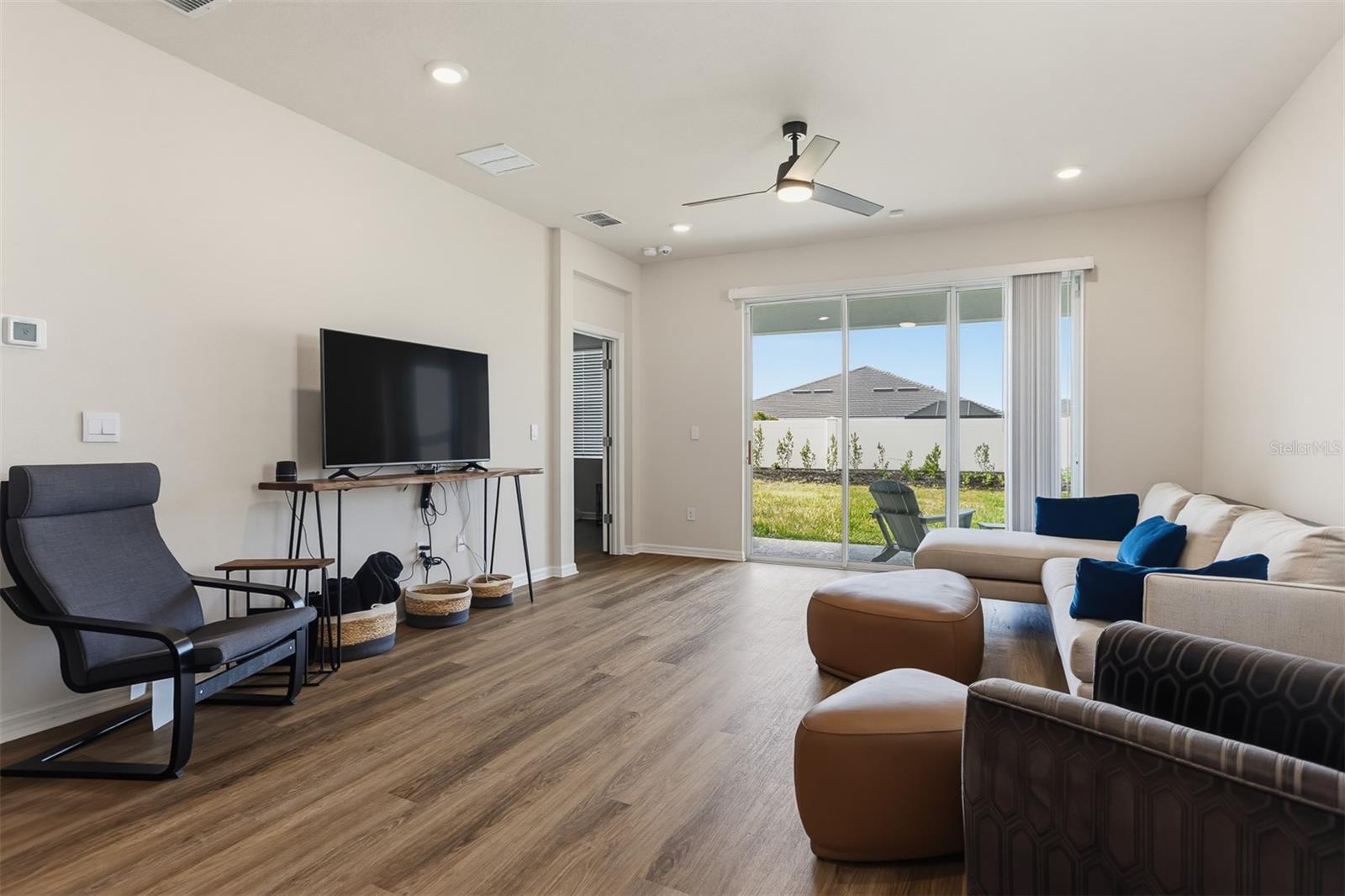 18052 Cropside Trl Property Photo 10