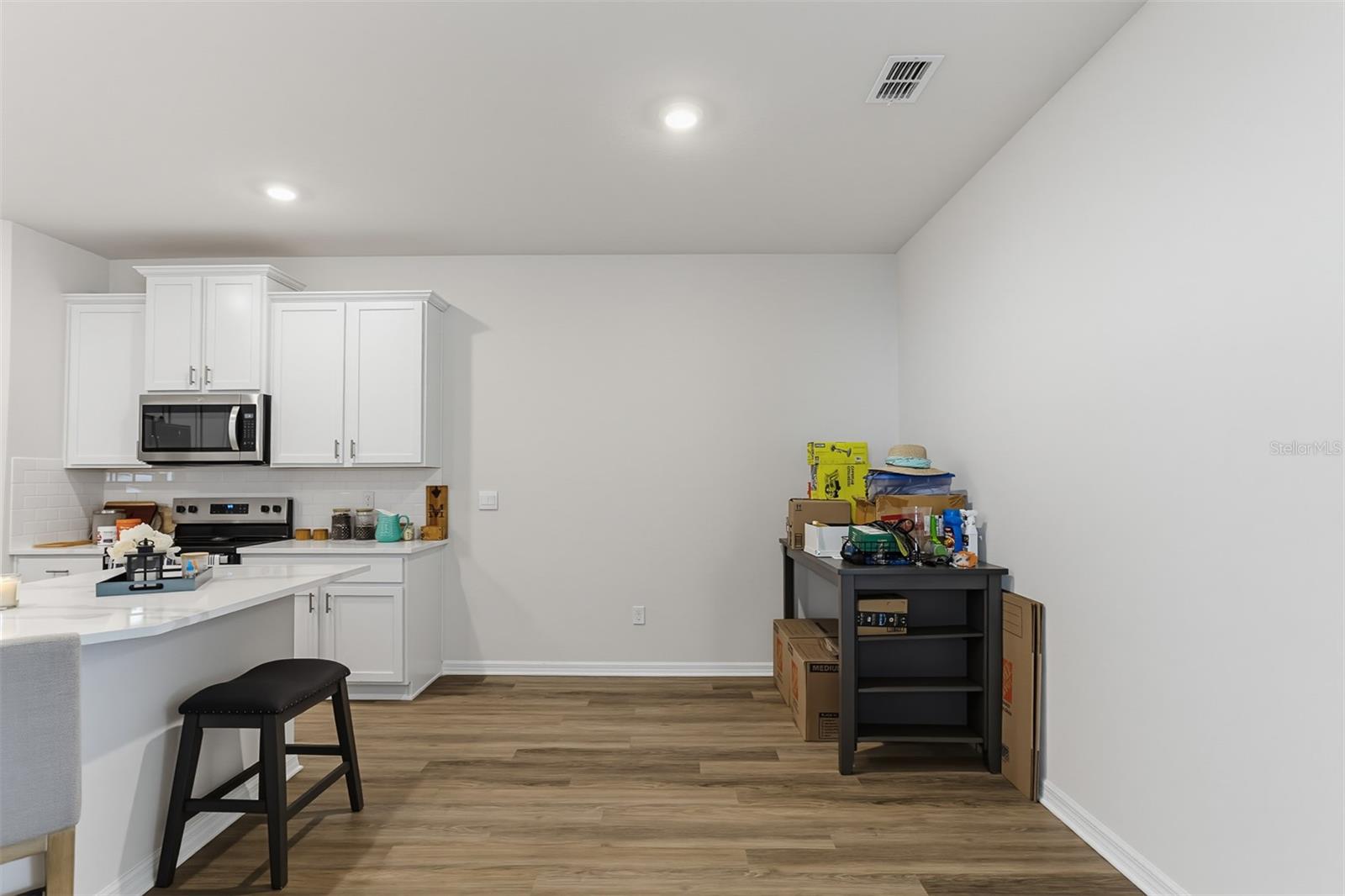 18052 Cropside Trl Property Photo 12