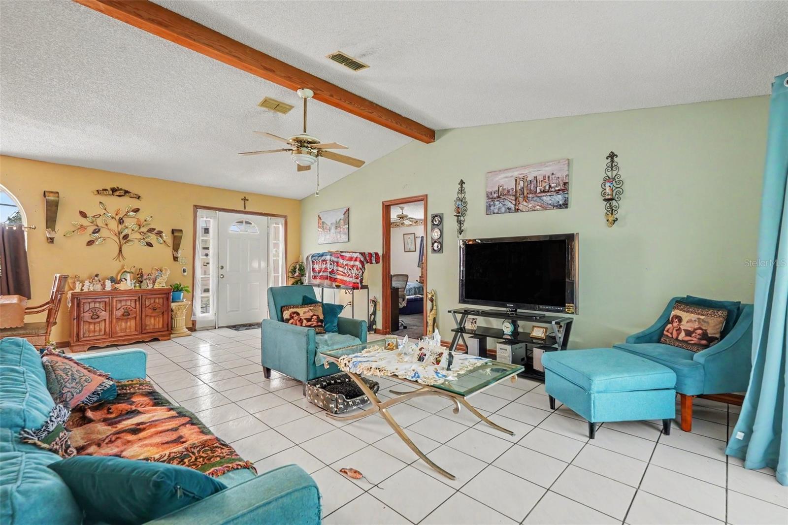 4589 Mariner Blvd Property Photo 5