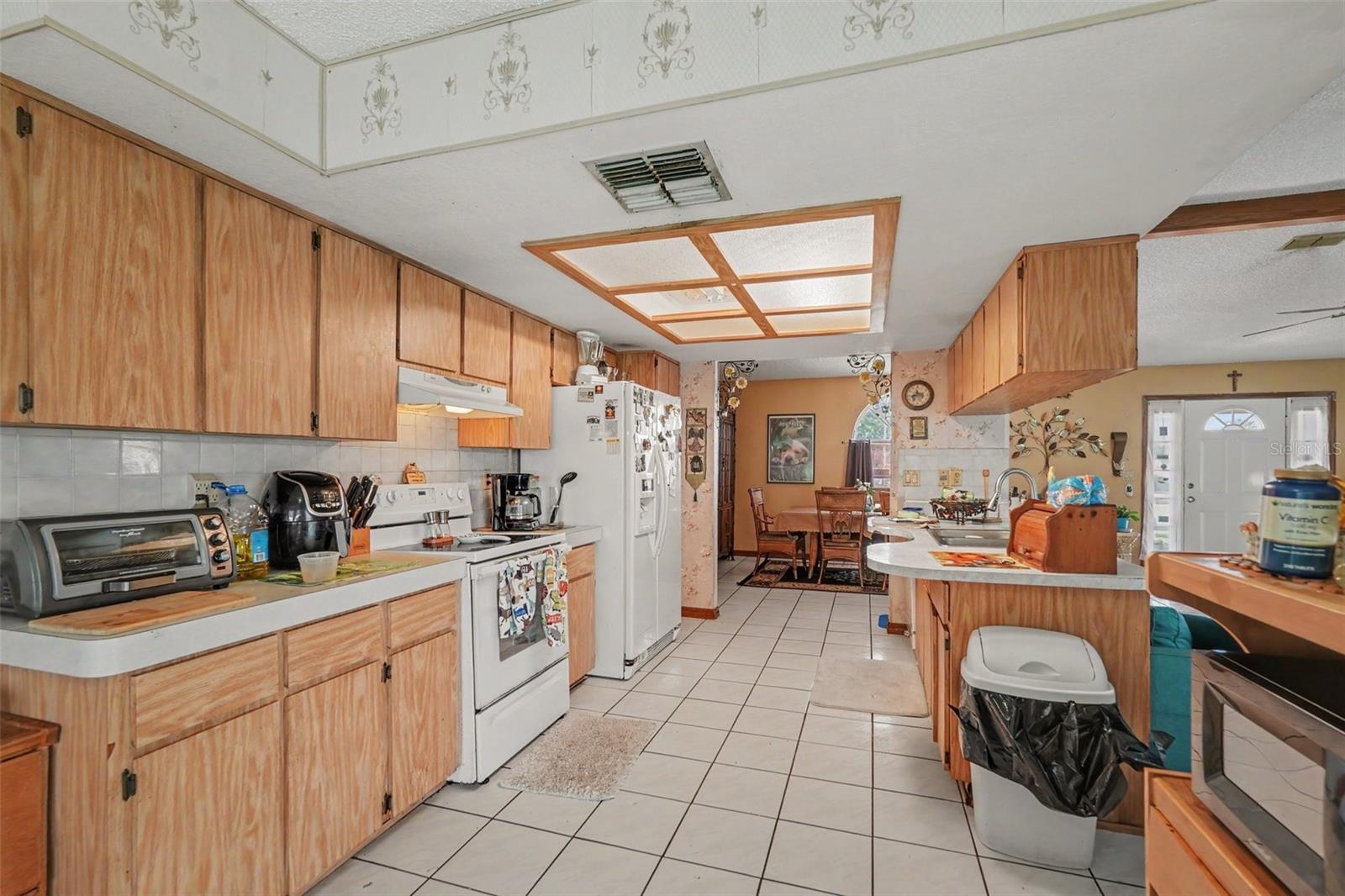 4589 Mariner Blvd Property Photo 11