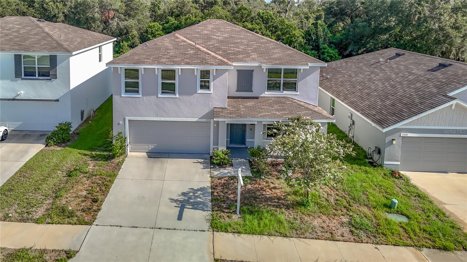 7737 Rosewood Garden Loop Property Photo 5