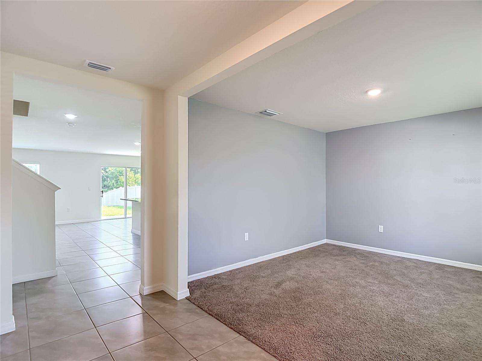 7737 Rosewood Garden Loop Property Photo 10
