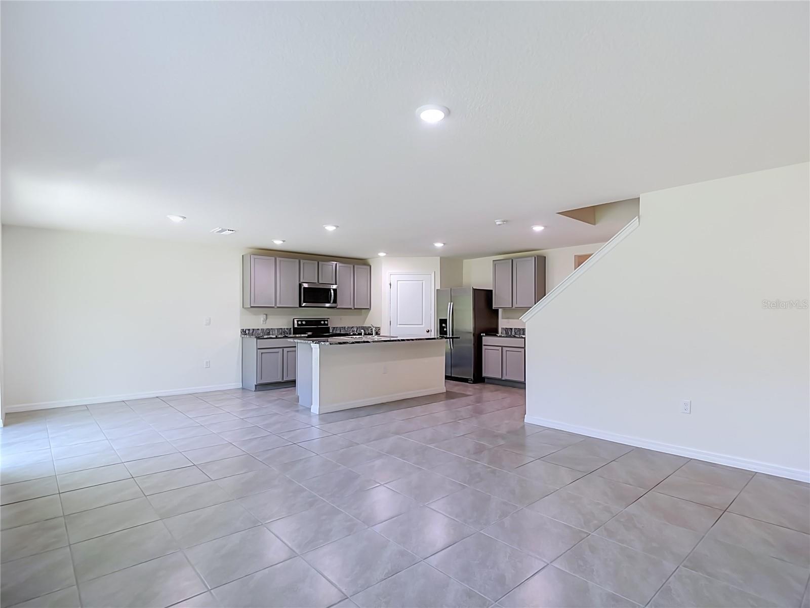 7737 Rosewood Garden Loop Property Photo 19