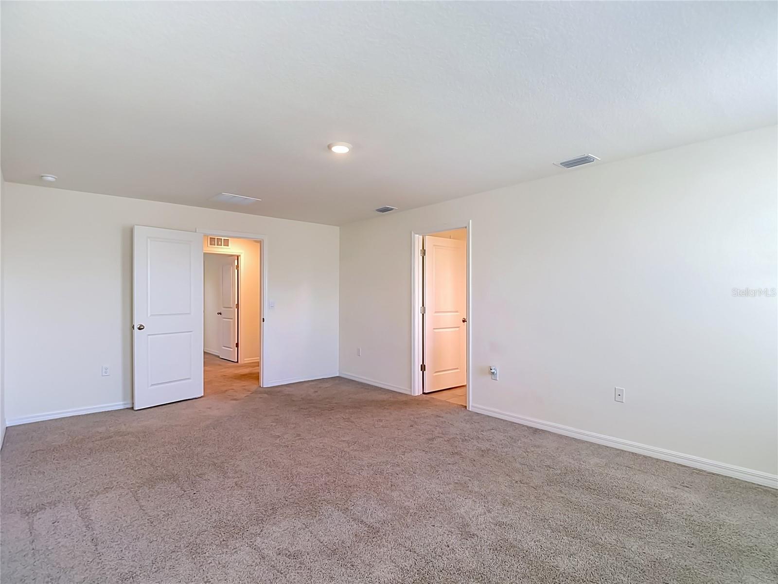 7737 Rosewood Garden Loop Property Photo 58