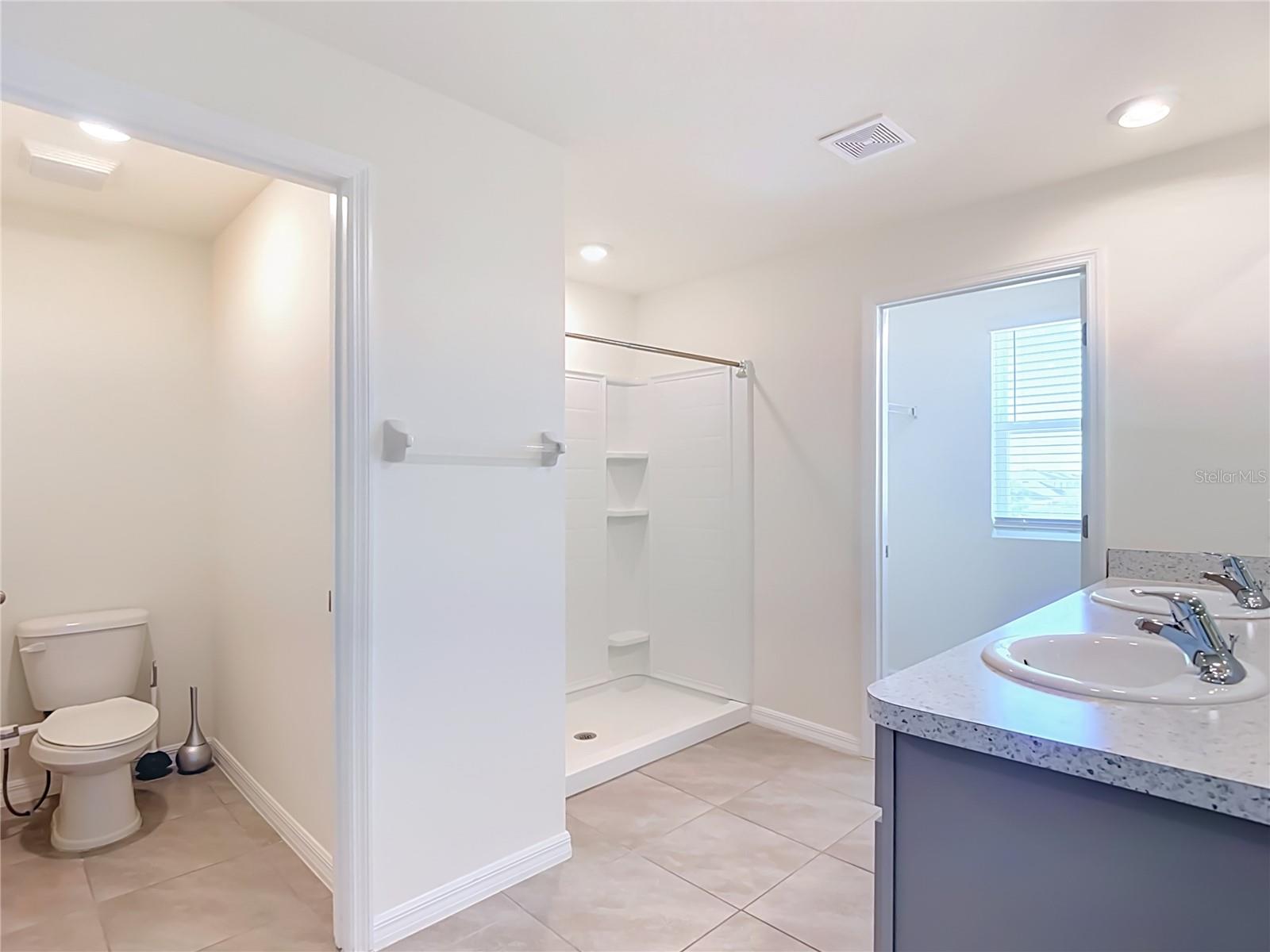 7737 Rosewood Garden Loop Property Photo 60