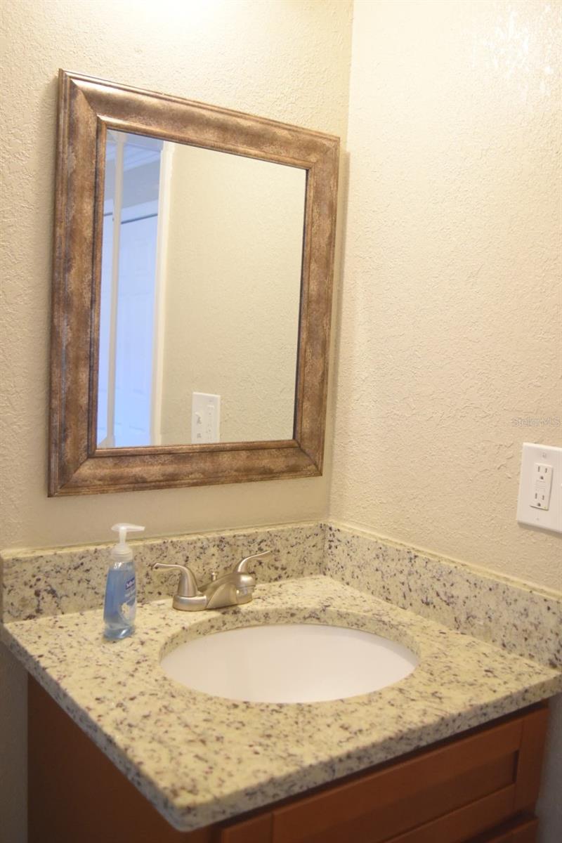 2108 E Bird St #a Property Photo 8