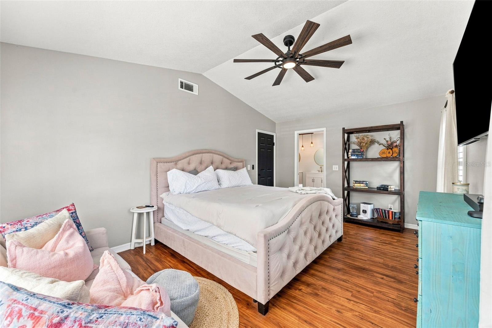 15622 Indian Queen Dr Property Photo 24
