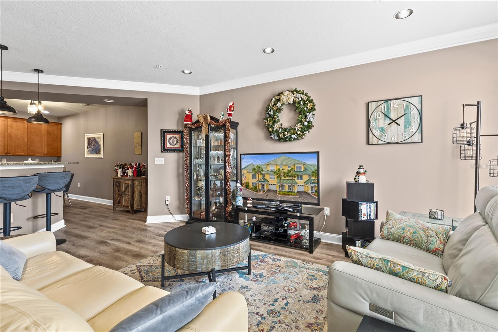 6319 Sunset Bay Cir Property Photo 7