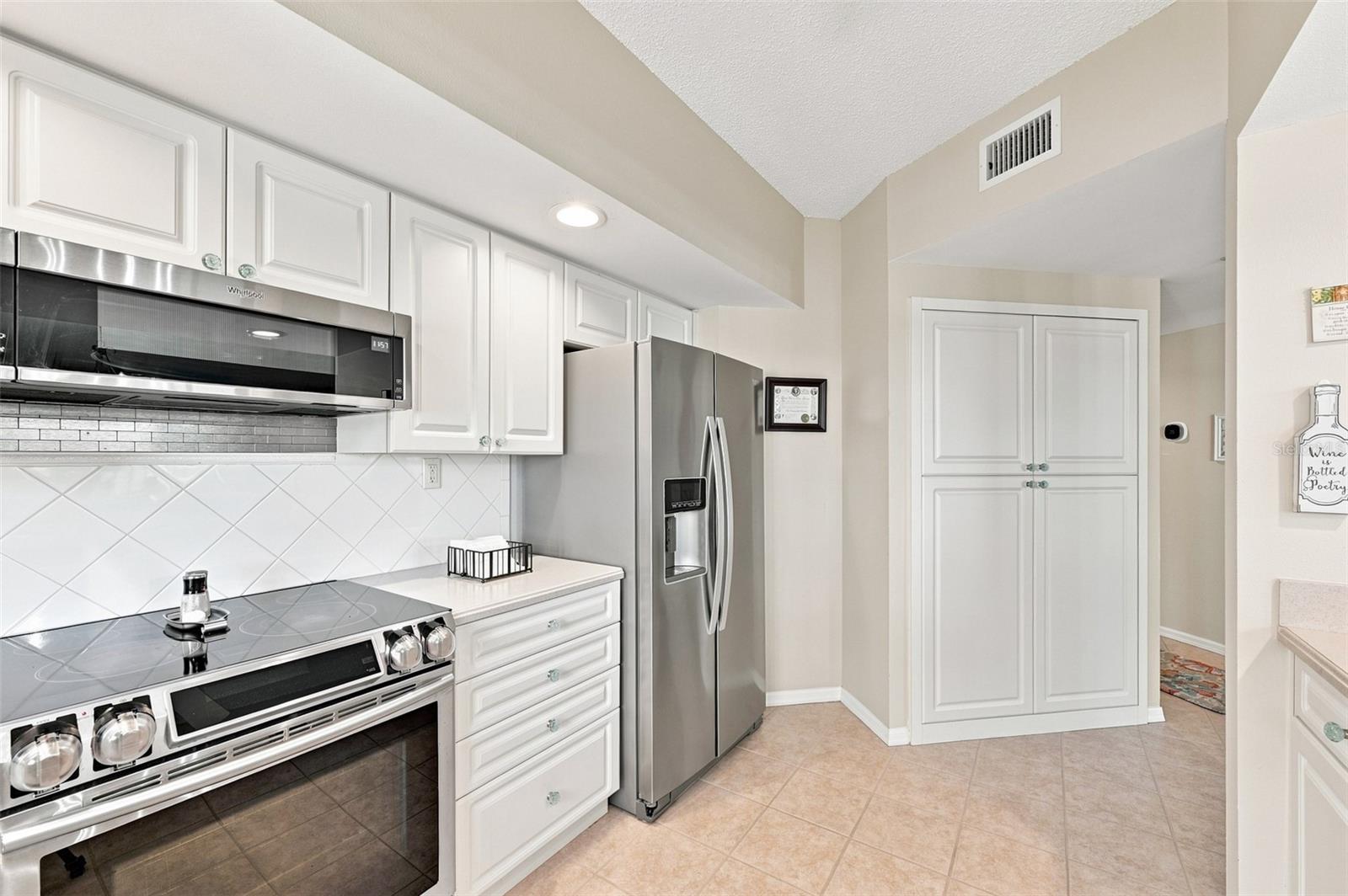 6450 Shoreline Dr #9306 Property Photo 16